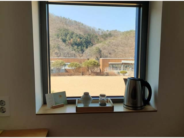 [헬스조선] ‘1.5평 독방’에 스스로 갇히는 사람들… “고립 속에서 나를 만났다”